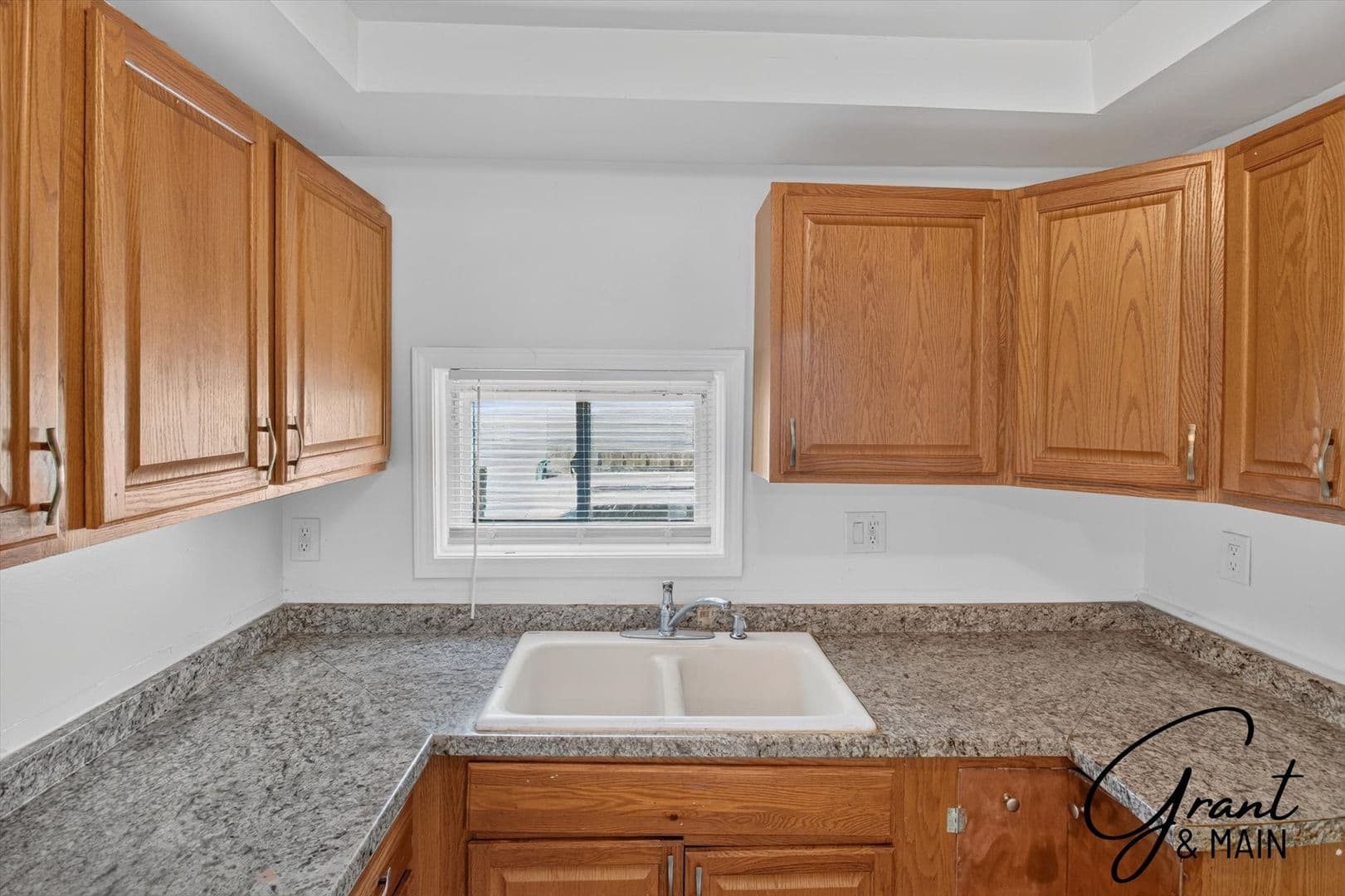 Eastpointe House: 21787 Nevada