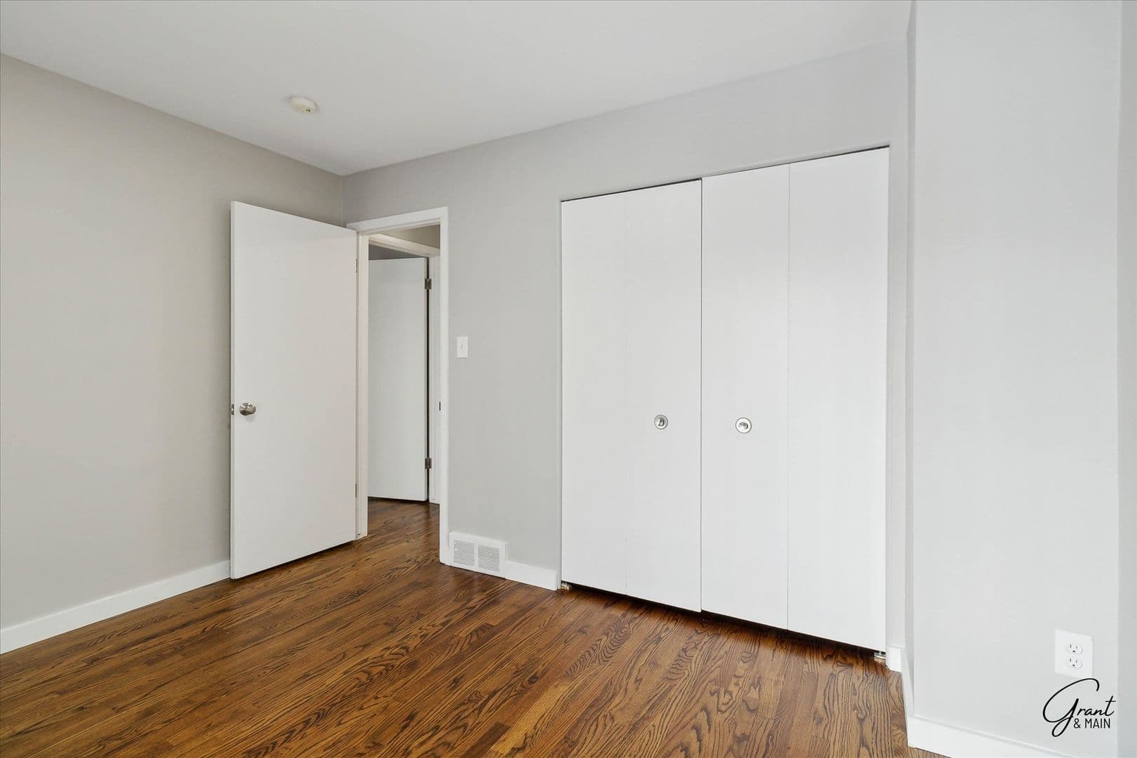 Ferndale Apartment: 494 E. Breckenridge