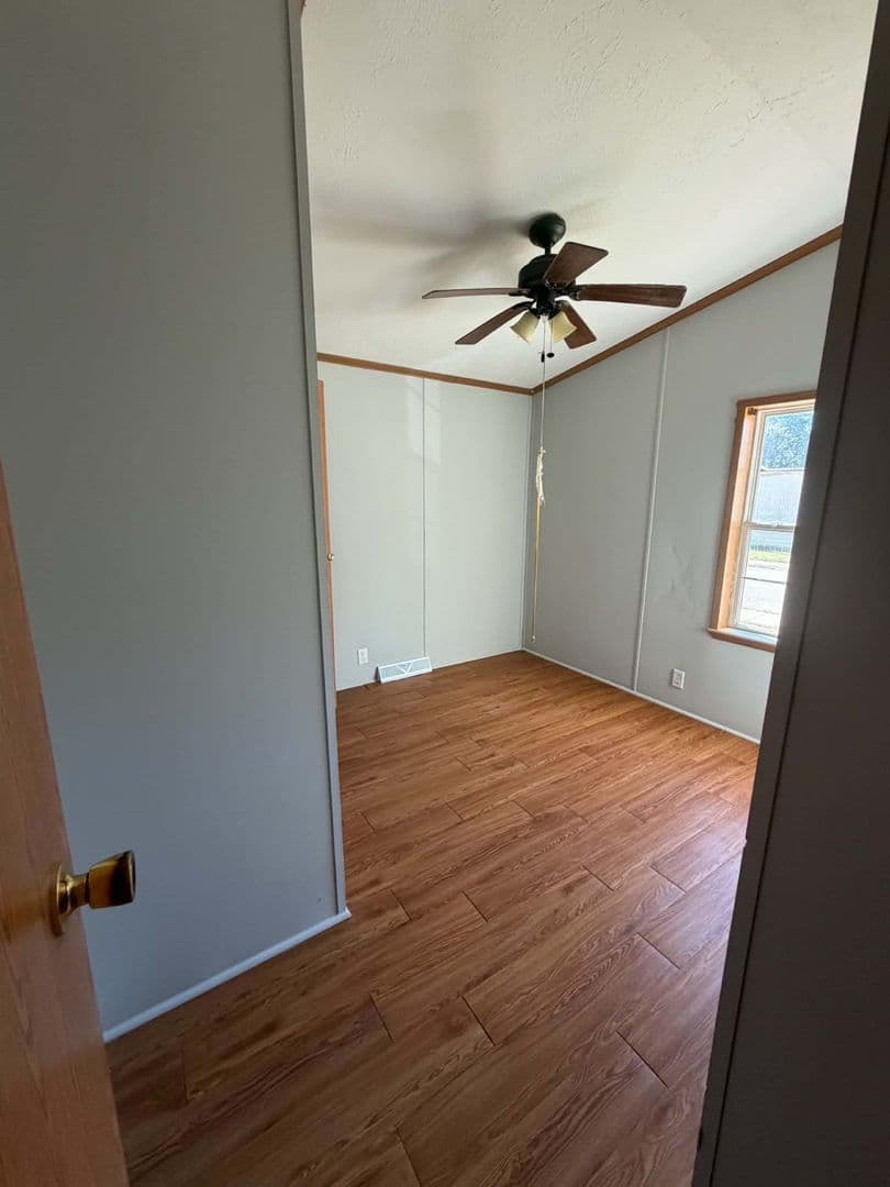Tuscola Townhome: 701 N. Carico Street