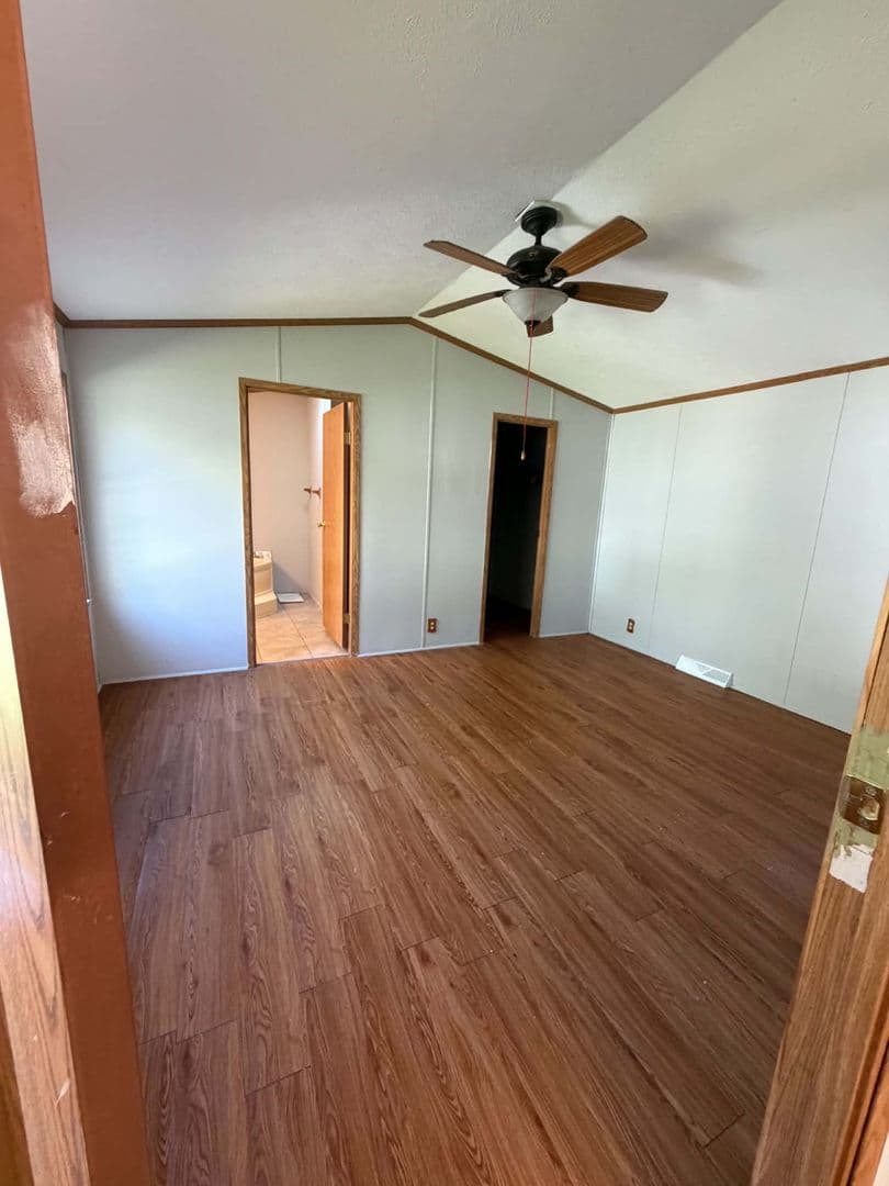 Tuscola Townhome: 701 N. Carico Street