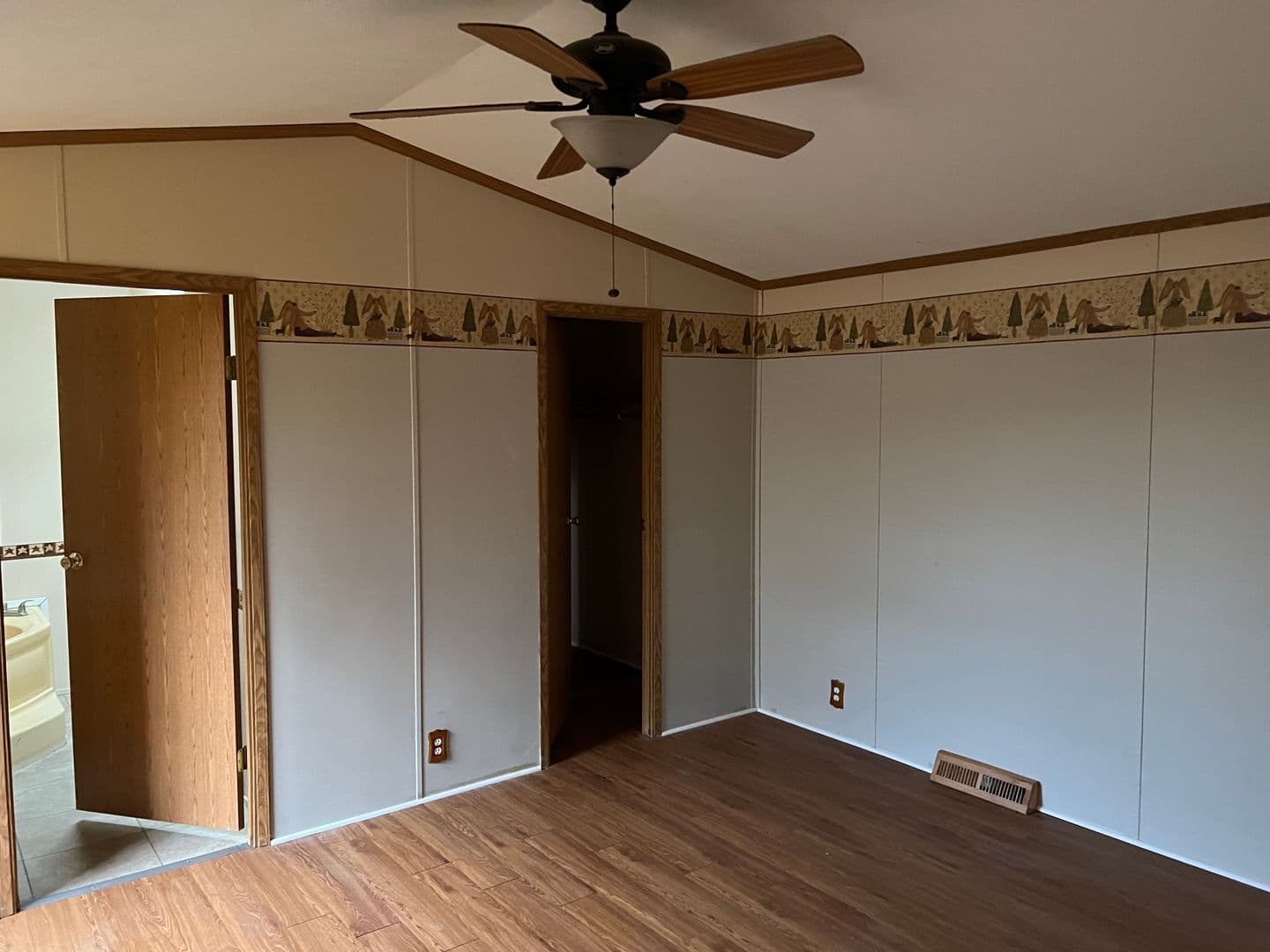 Tuscola Townhome: 701 N. Carico Street