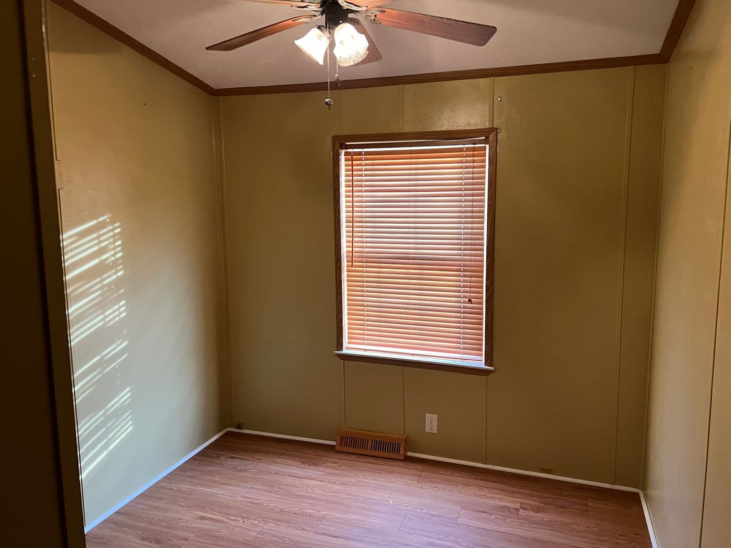 Tuscola Townhome: 701 N. Carico Street