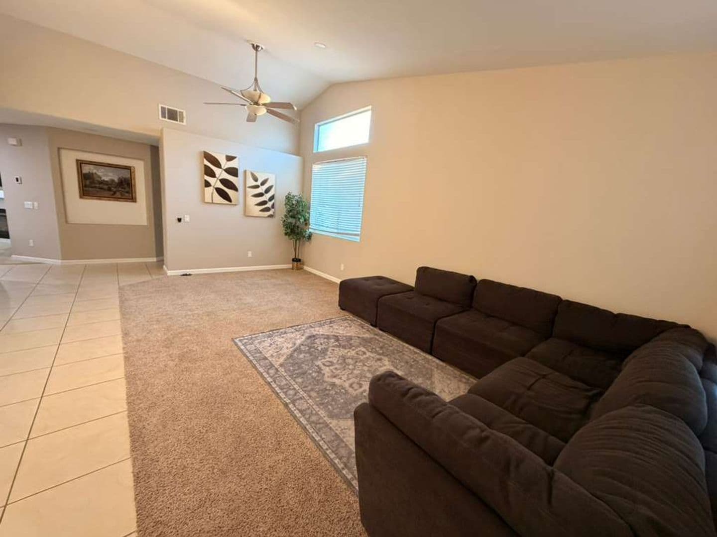 Temecula House: 33321 Calle Langarica