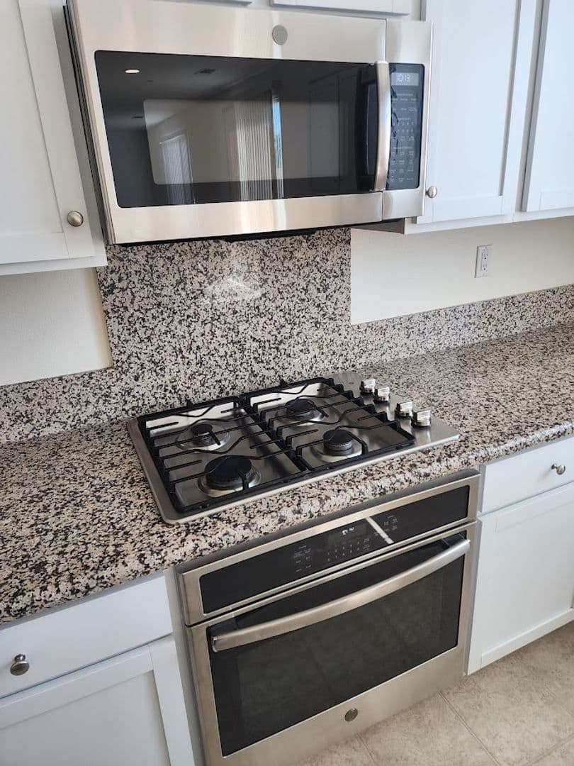 Wildomar House: 36300 Golden Poppy Lane