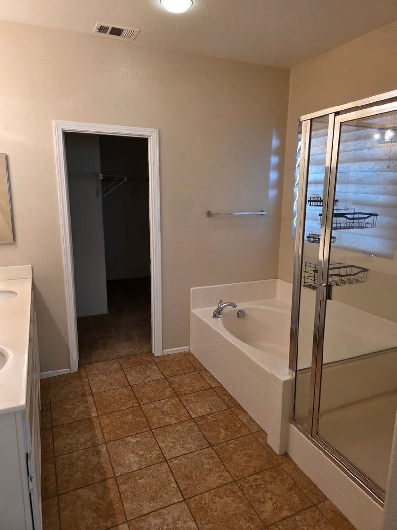 Temecula House: 32811 Tiempo Circle