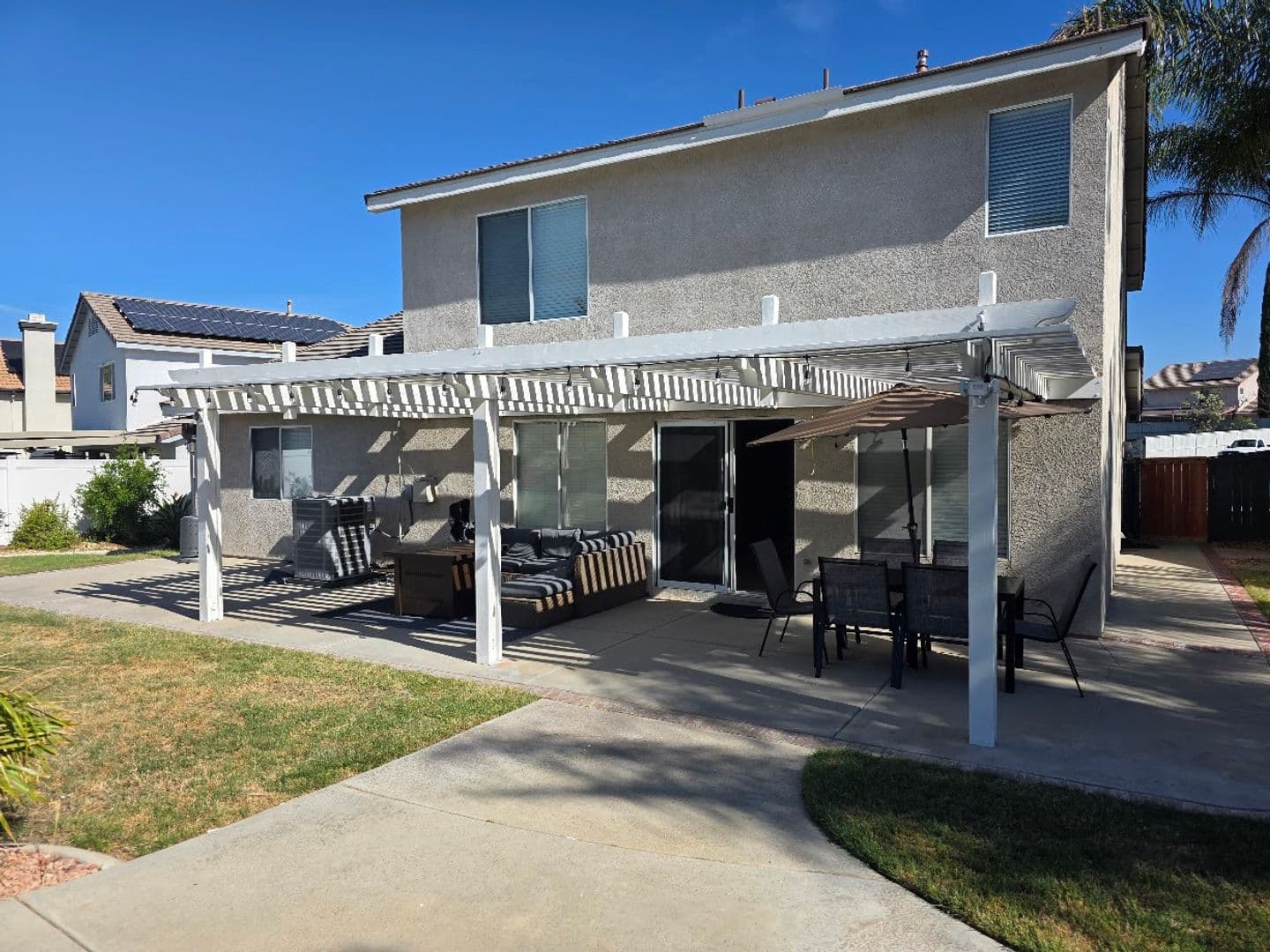 Temecula House: 33321 Calle Langarica
