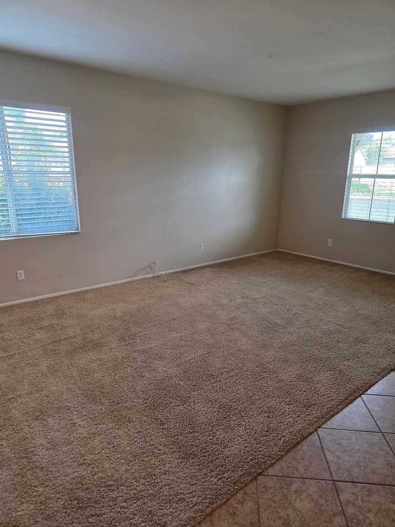 Temecula House: 32811 Tiempo Circle