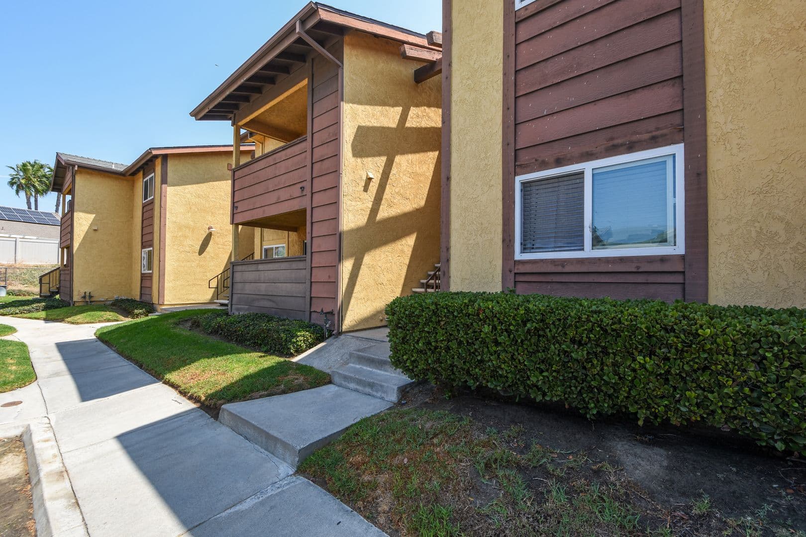 Oceanside Condo: 530 Calle Montecito