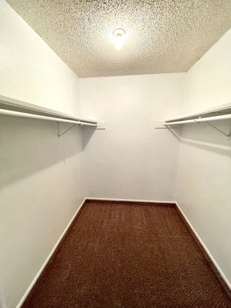 Slaton Apartment: 1355 Woodrow Road