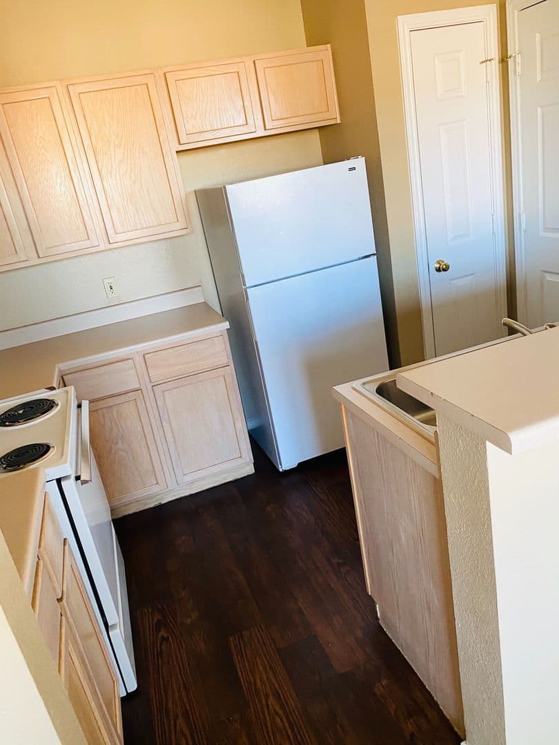Lubbock Apartment: 5917 67th Street