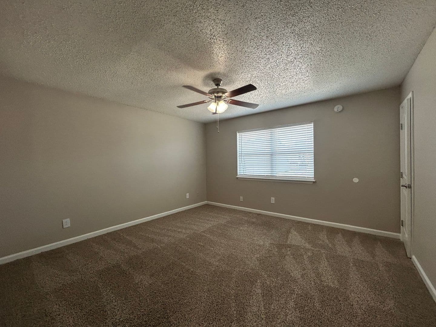 Beaumont Apartment: 3925 Crow Road