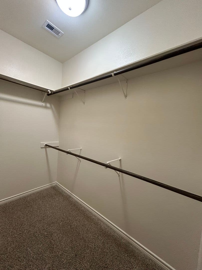 Beaumont Apartment: 3995 Crow Road