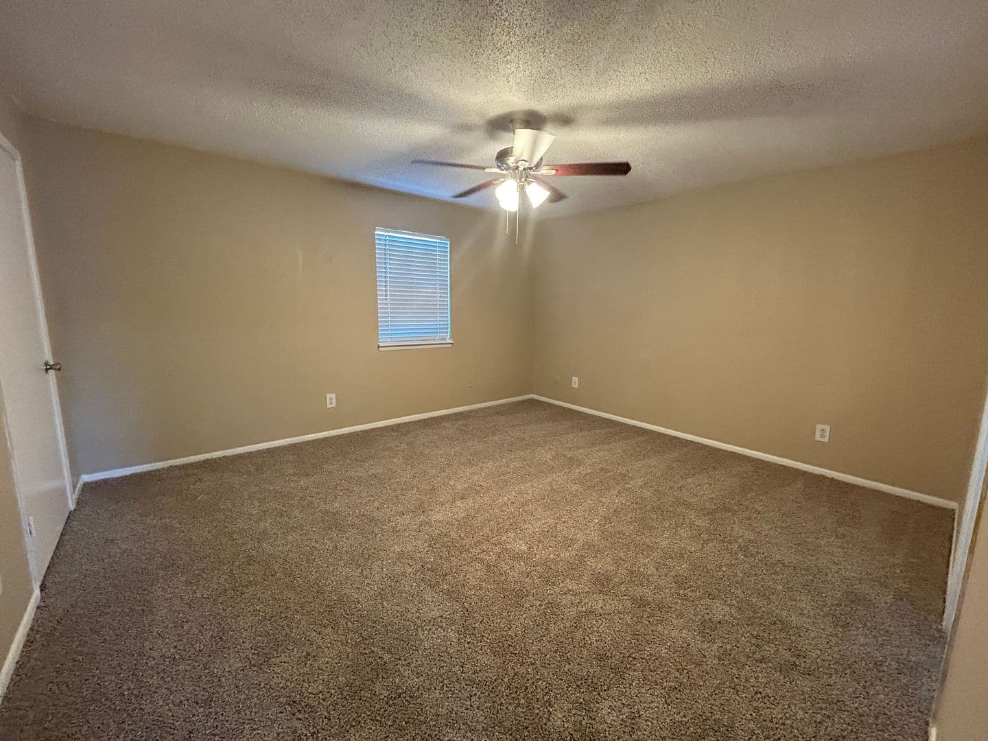 Beaumont Apartment: 3925 Crow Road