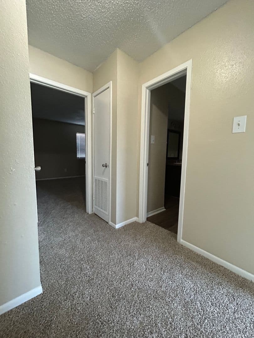 Beaumont Apartment: 3925 Crow Road