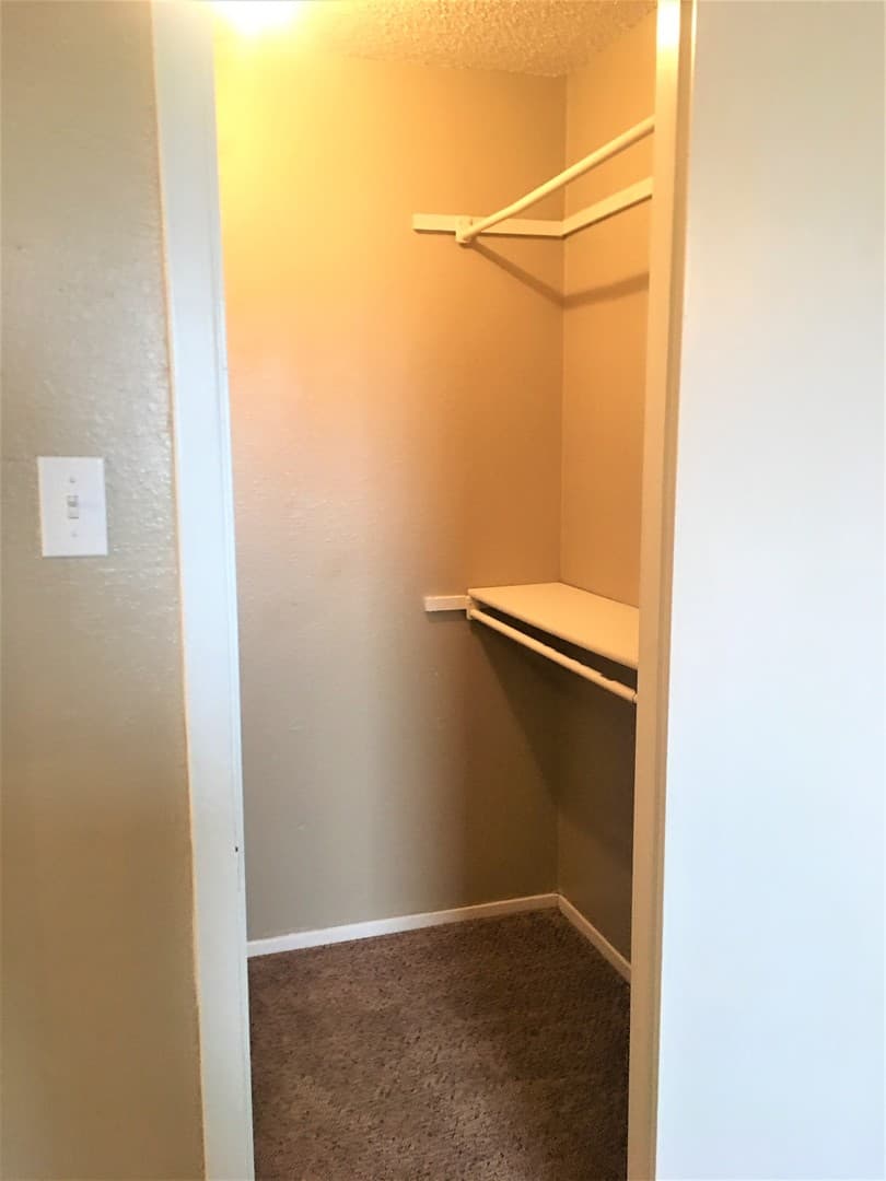 Slaton Apartment: 1355 Woodrow Road