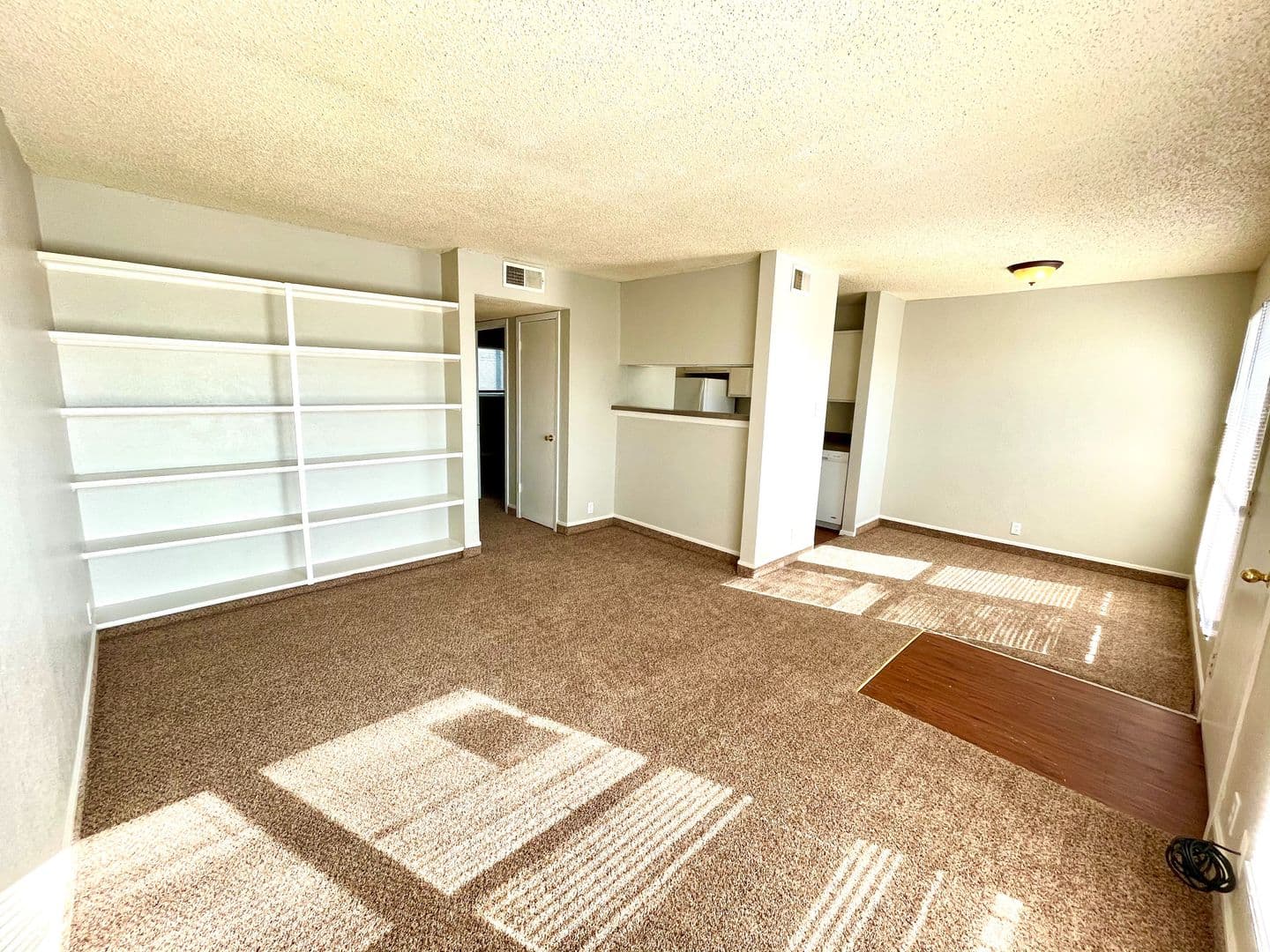 Slaton Apartment: 1355 Woodrow Road