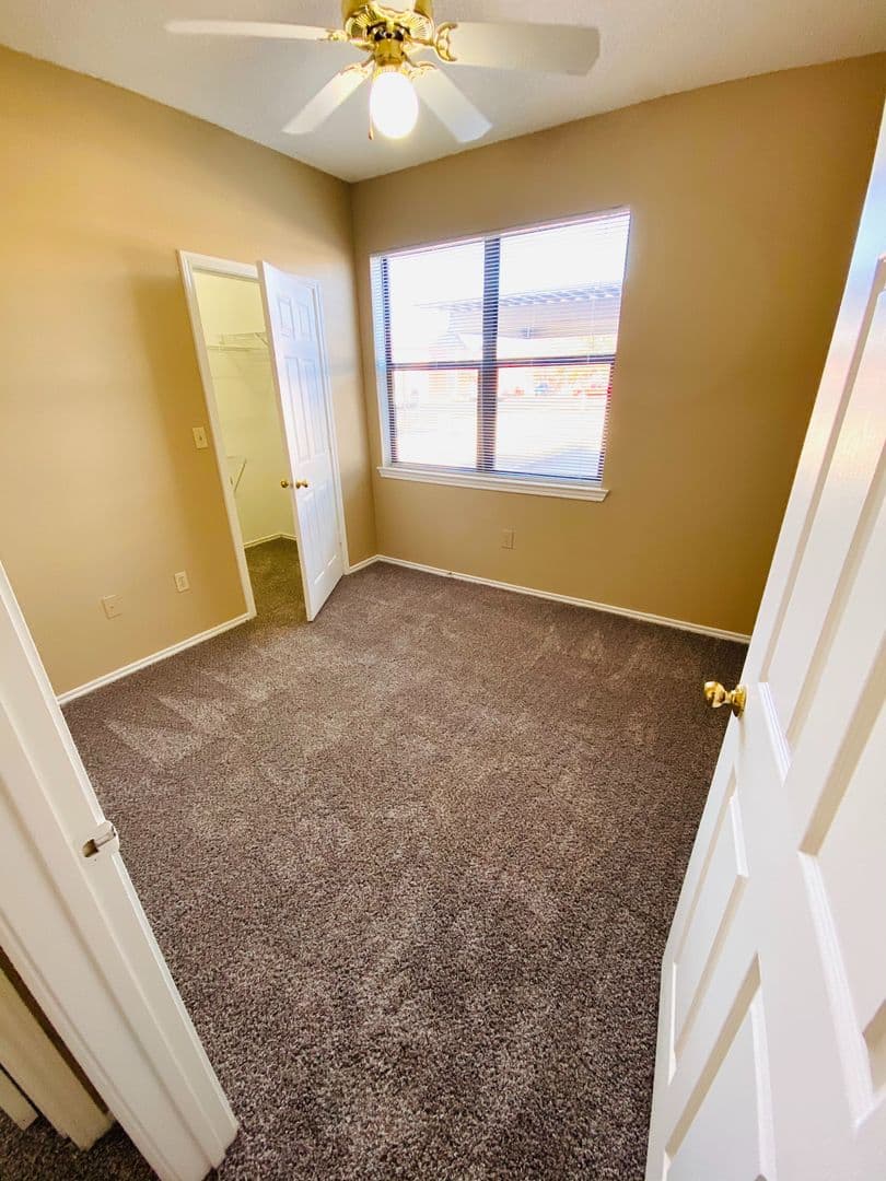 Lubbock Apartment: 5917 67th Street