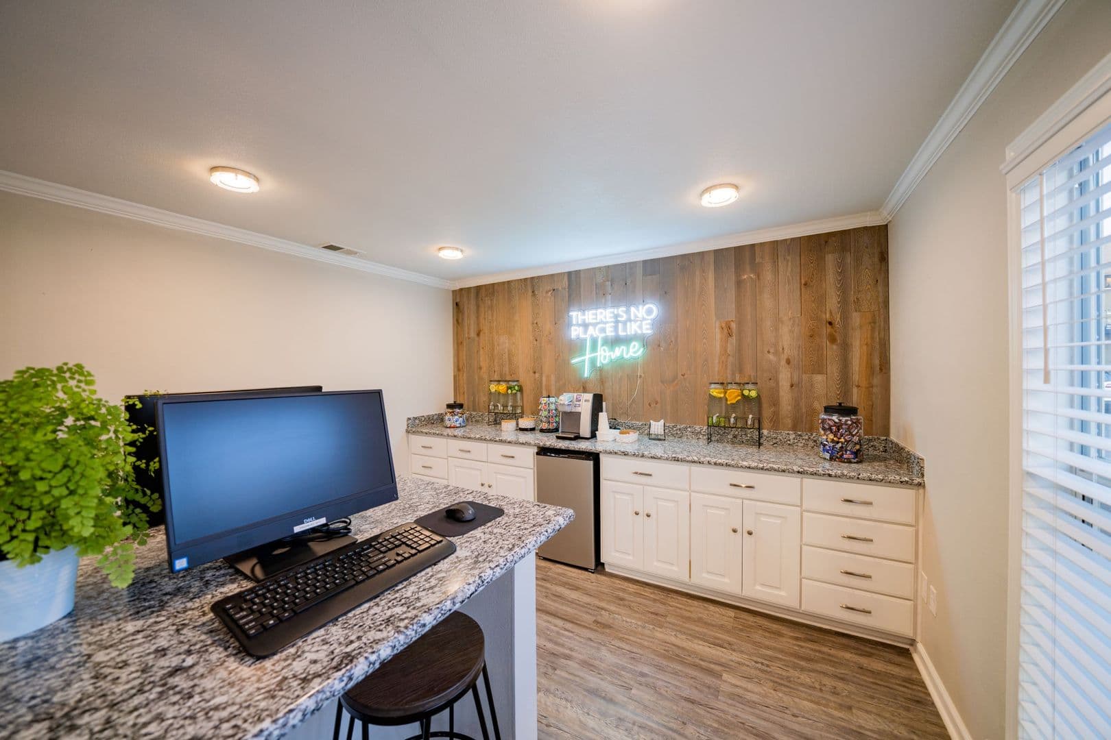 Lubbock Apartment: 5917 67th Street
