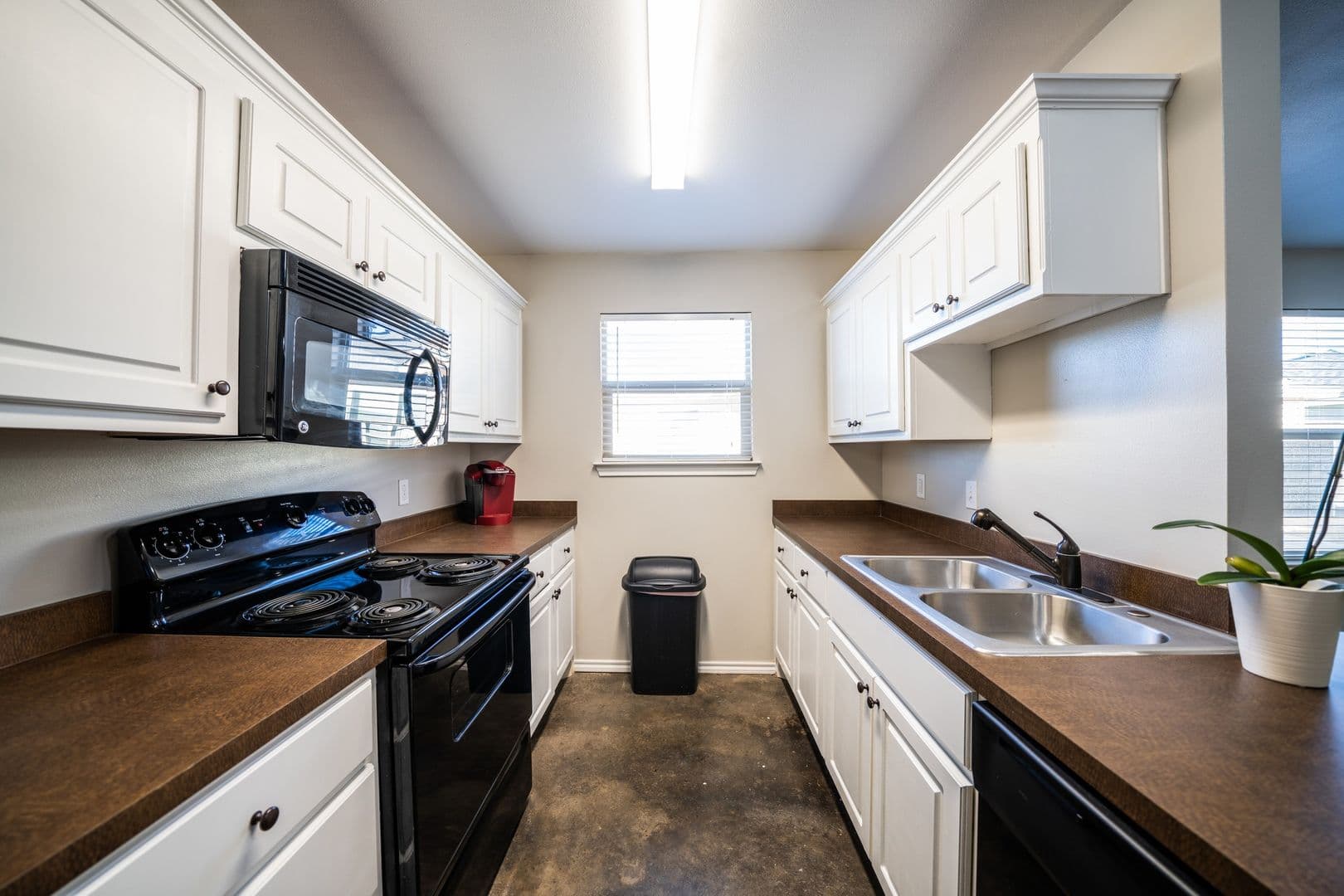 Lubbock Apartment: 1745 74th Street