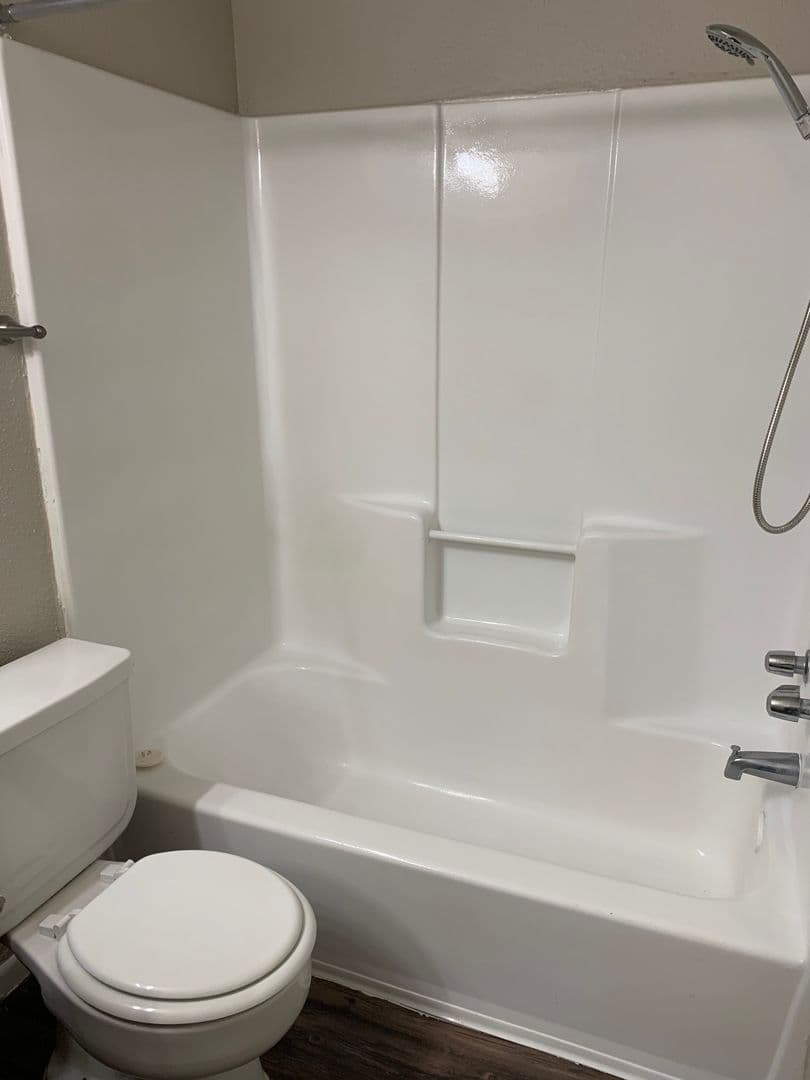 Beaumont Apartment: 4045 Treadway