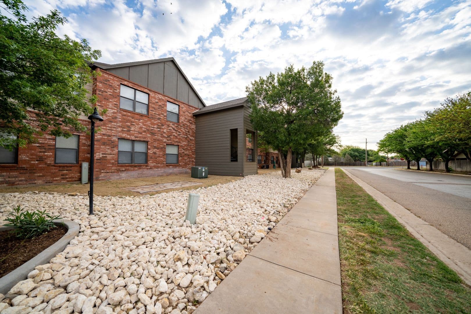 Lubbock Apartment: 5917 67th Street