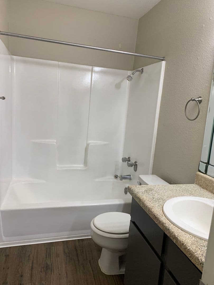 Beaumont Apartment: 4045 Treadway