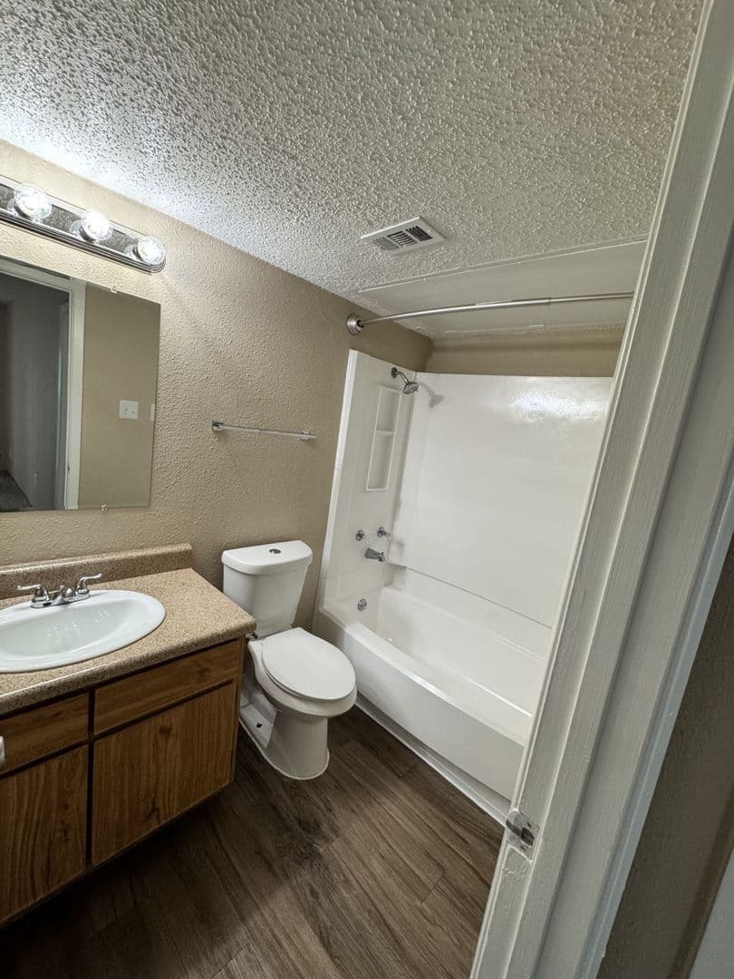 Beaumont Apartment: 7655 Park North Drive
