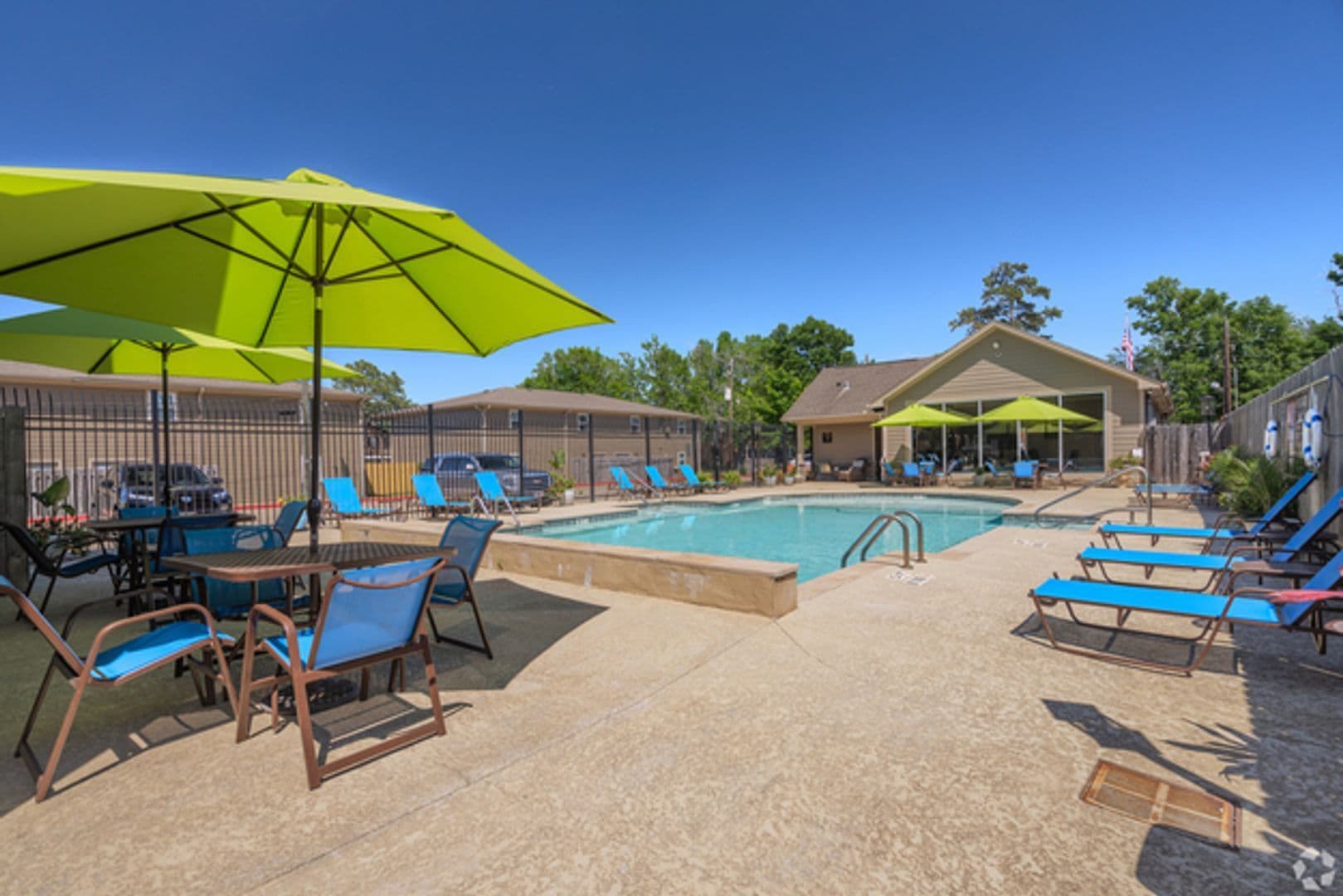 Beaumont Apartment: 3925 Crow Road
