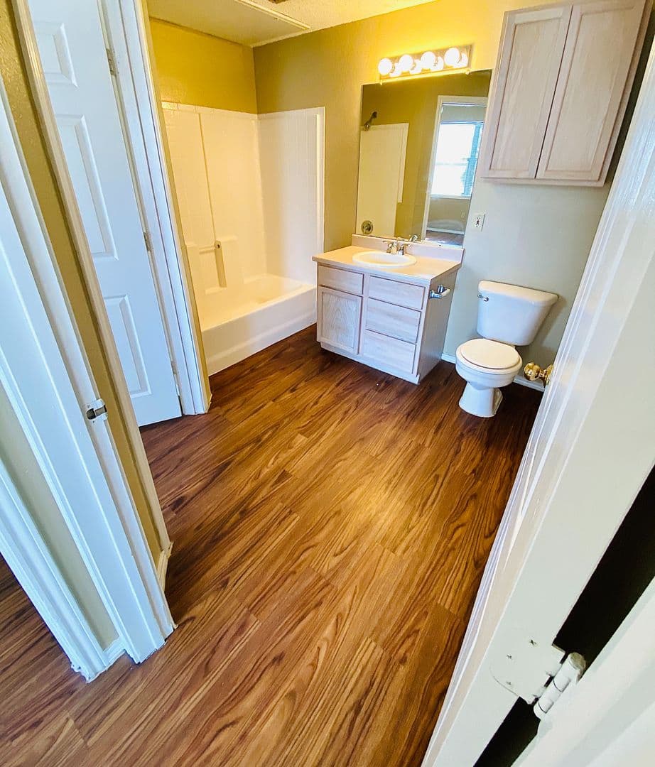 Lubbock Apartment: 5917 67th Street