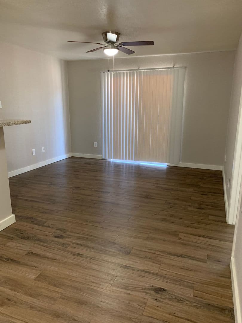 Beaumont Apartment: 4045 Treadway