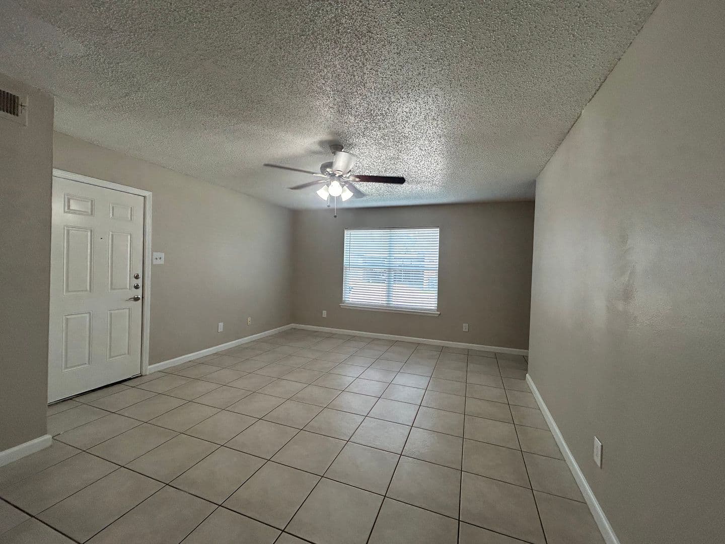 Beaumont Apartment: 3925 Crow Road