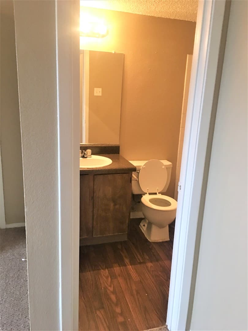 Slaton Apartment: 1355 Woodrow Road
