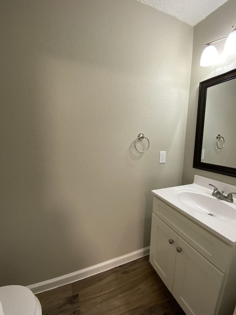 Beaumont Apartment: 3925 Crow Road