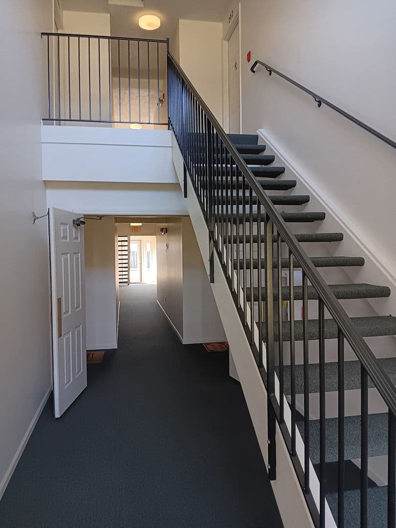 Seymour Apartment: 2626 Bent Tree Lane