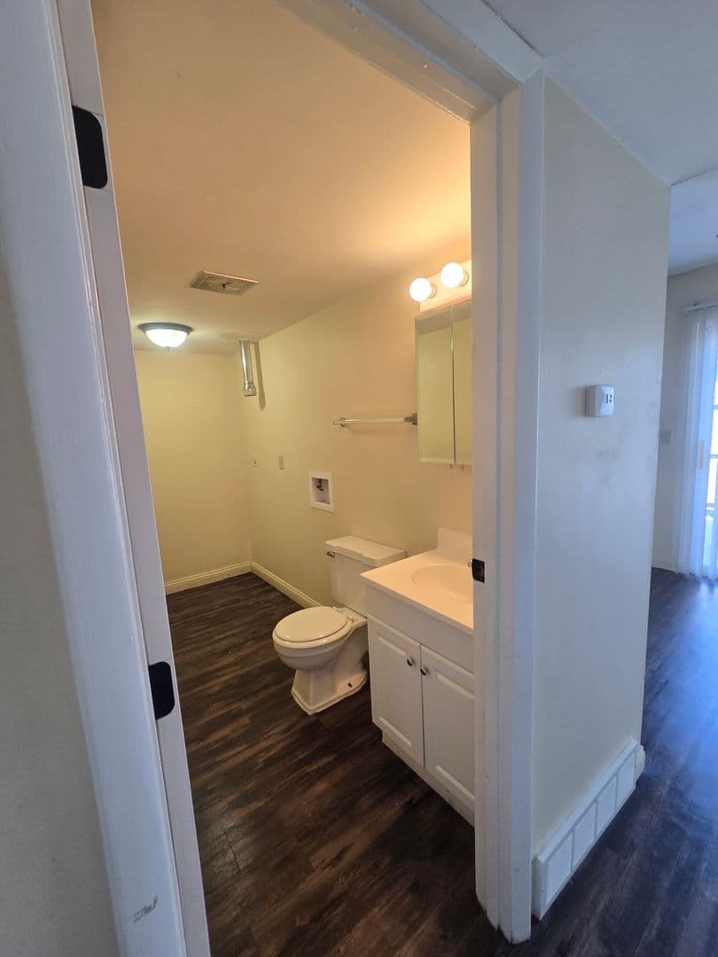Erlanger Townhome: 3231 N. Talbot Ave.
