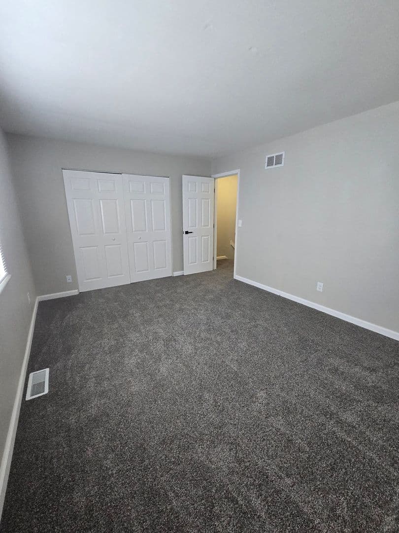 Erlanger Townhome: 3215 N. Talbot Ave.