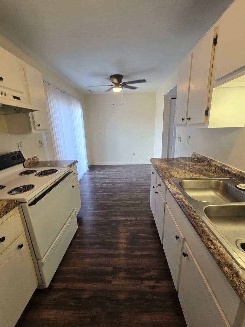 Erlanger Townhome: 3231 N. Talbot Ave.