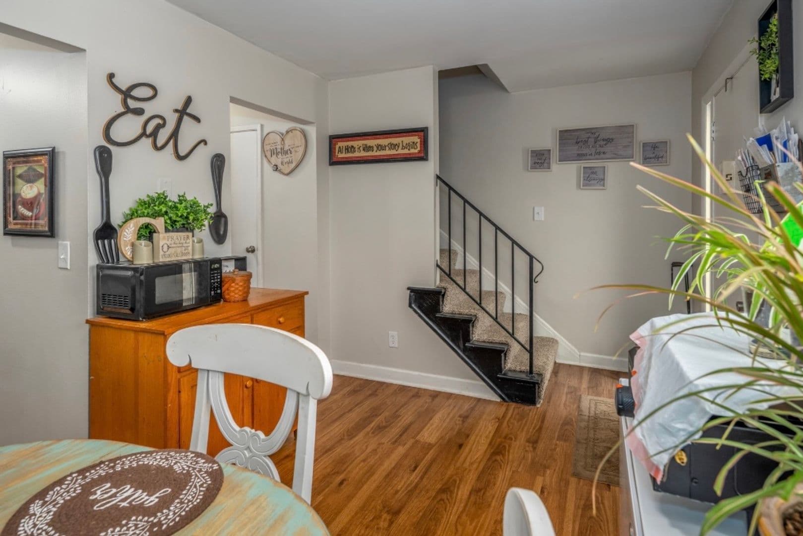 Hamilton Apartment: 135 Timber Hill Dr A1