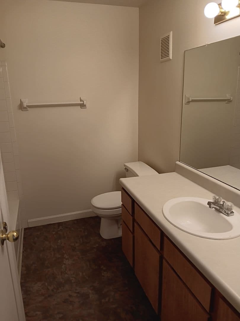 Seymour Apartment: 2547 Bent Tree Lane