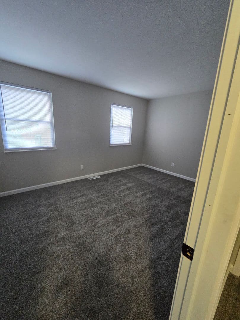 Erlanger Townhome: 3215 N. Talbot Ave.