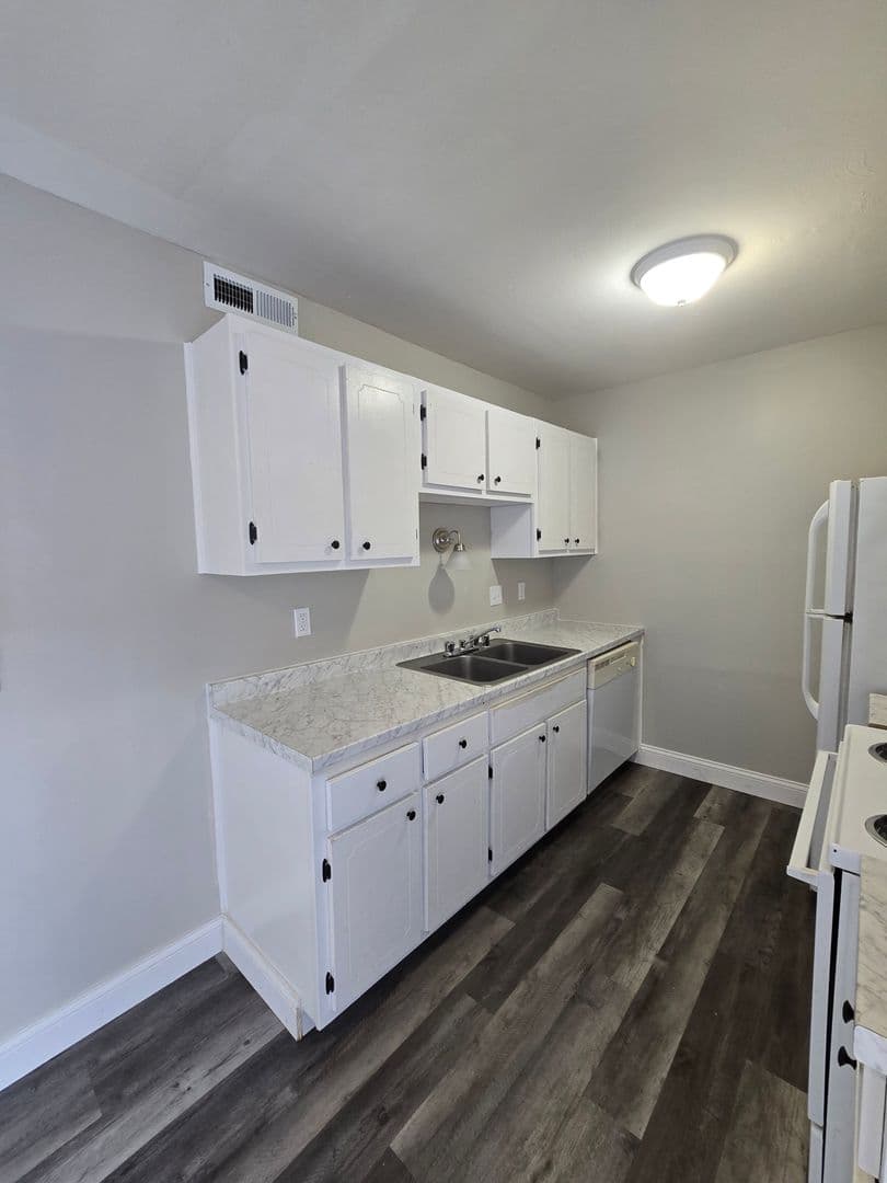 Erlanger Townhome: 3215 N. Talbot Ave.