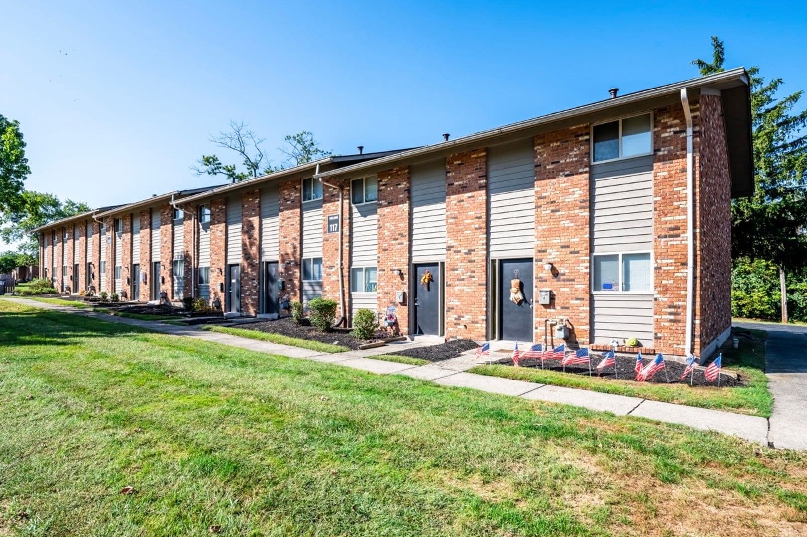 Hamilton Apartment: 135 Timber Hill Dr A1