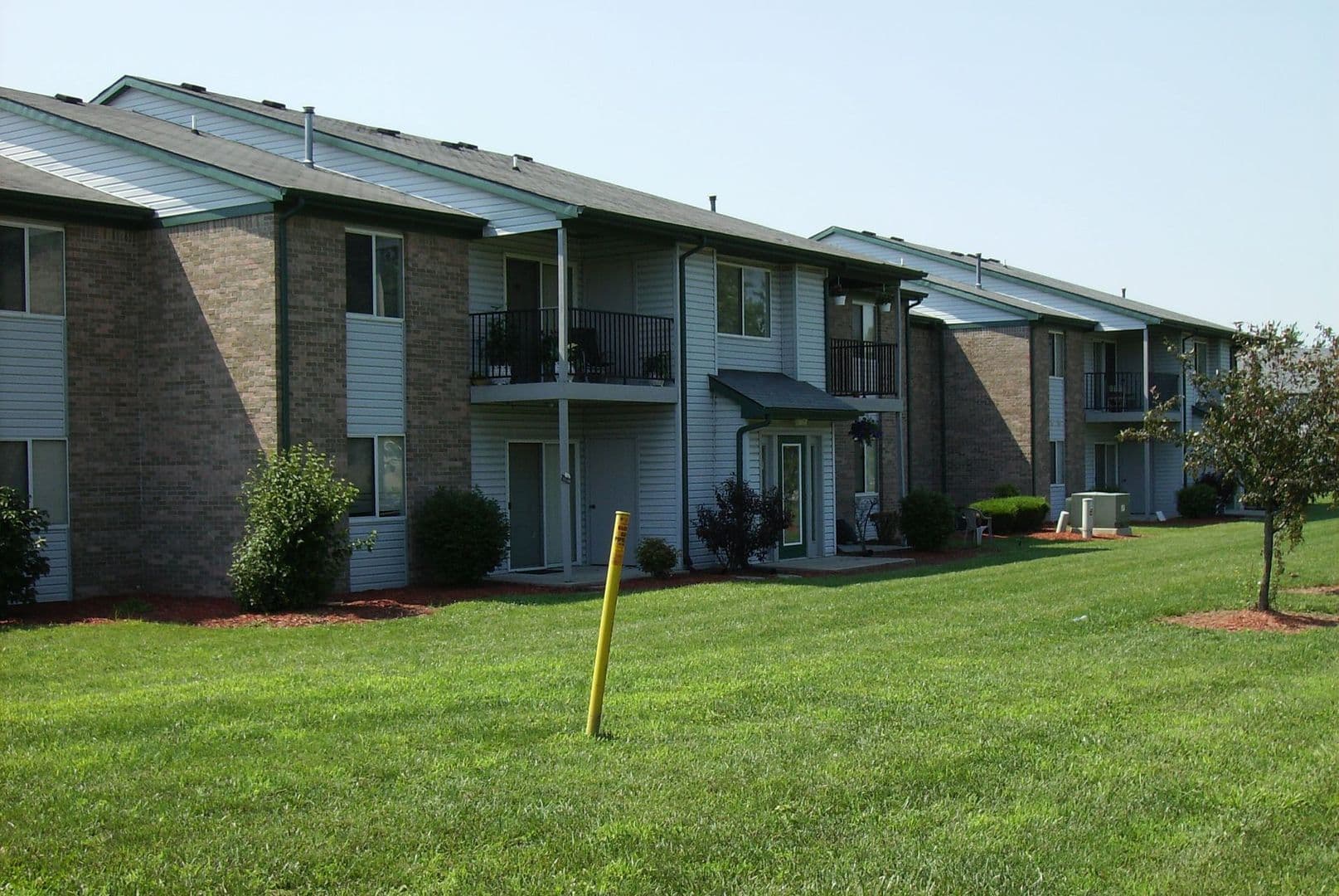 Seymour Apartment: 2734 Bent Tree Lane