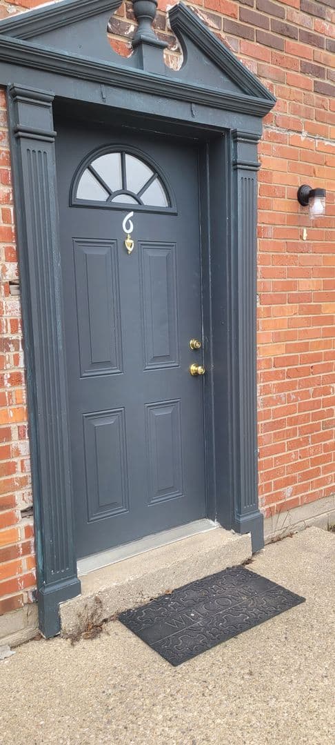 Erlanger Townhome: 3233 N. Talbot Ave.