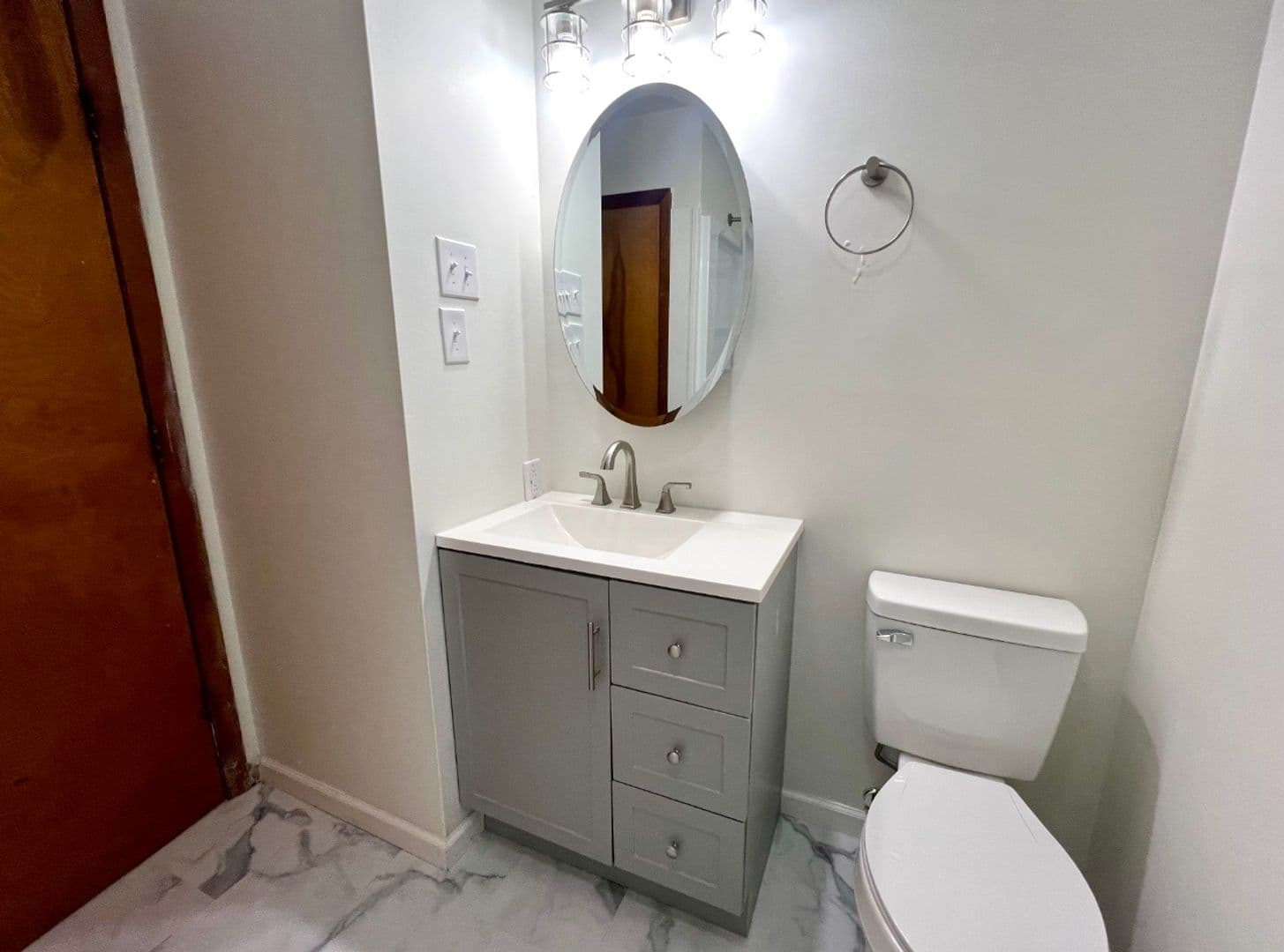 Roanoke Apartment: 201 Mountain Ave SW
