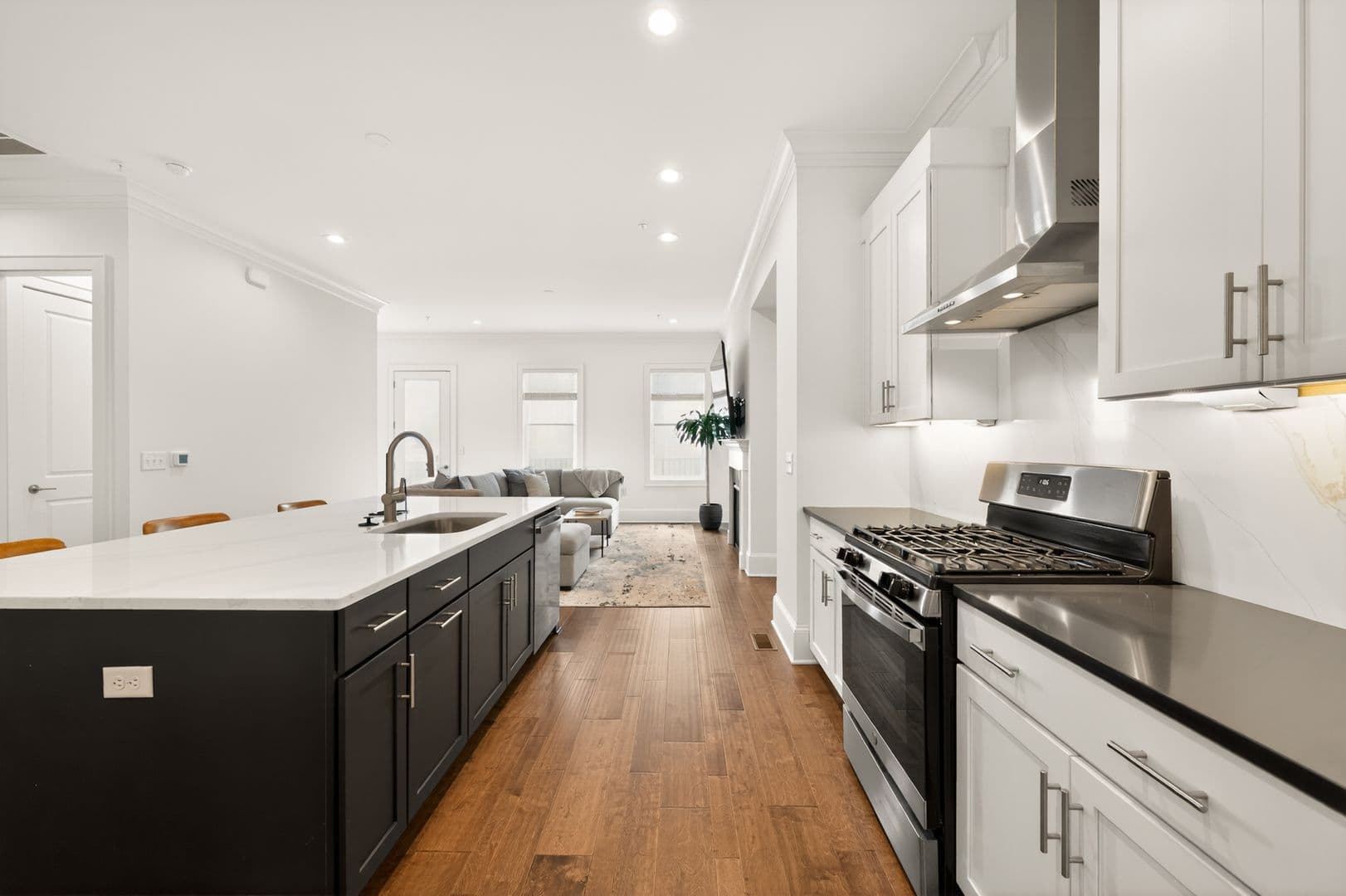 Blacksburg Townhome: 333 SE Eheart St