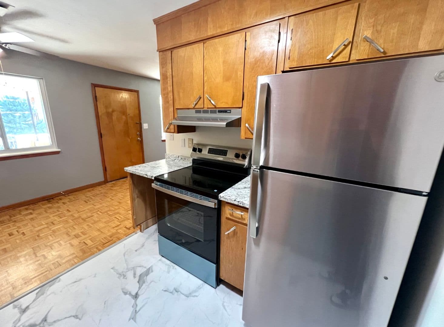 Roanoke Apartment: 201 Mountain Ave SW