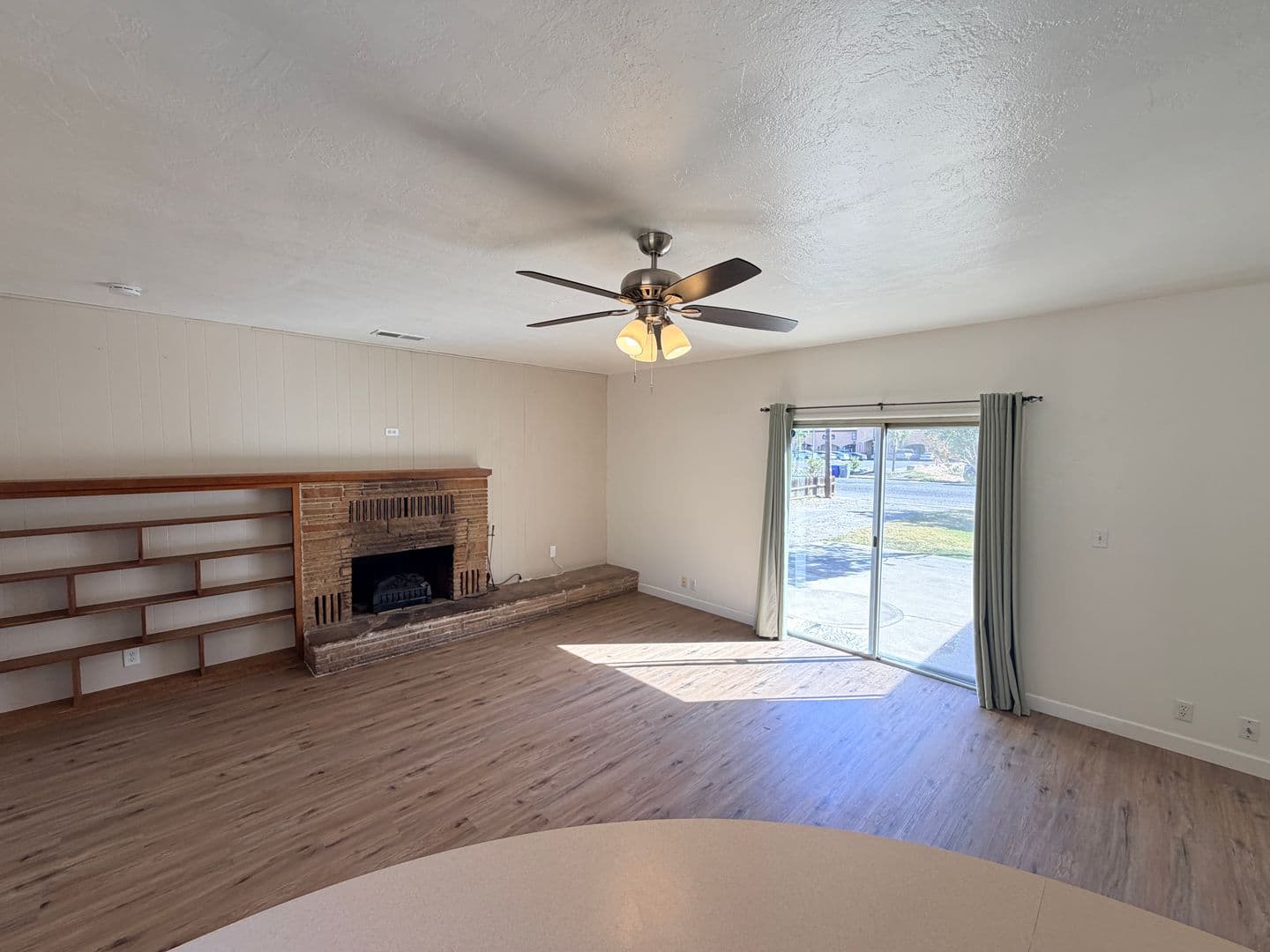 Dos Palos House: 2702 Blossom Street