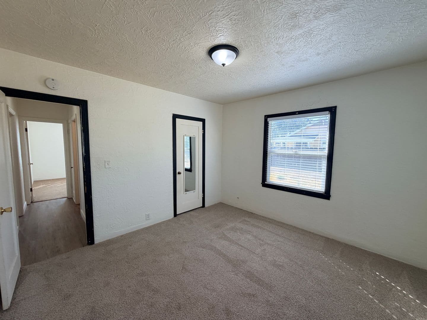Dos Palos House: 2702 Blossom Street