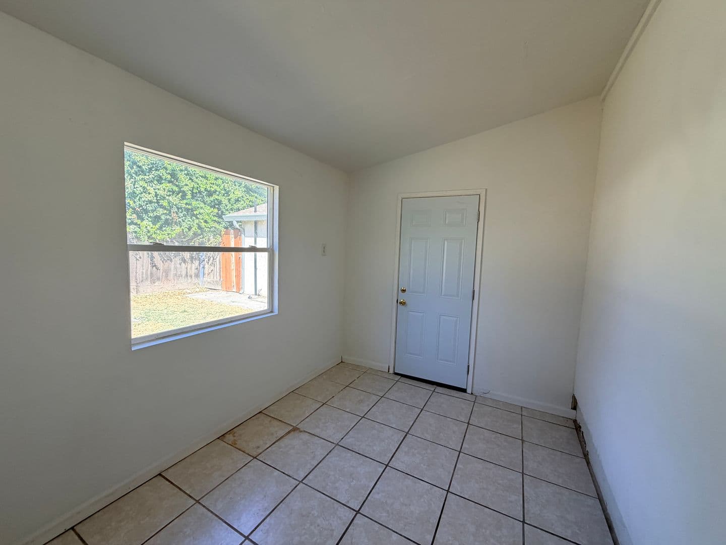 Dos Palos House: 2702 Blossom Street